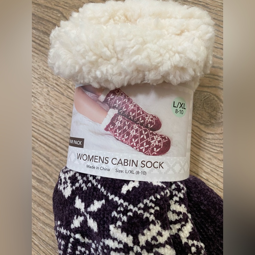 Socks L/xl 8-10 brand new